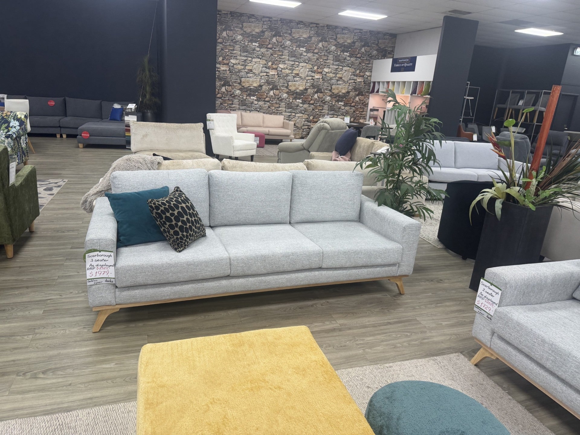 Scarborough 2 + 3 Seater (Osborne Park)