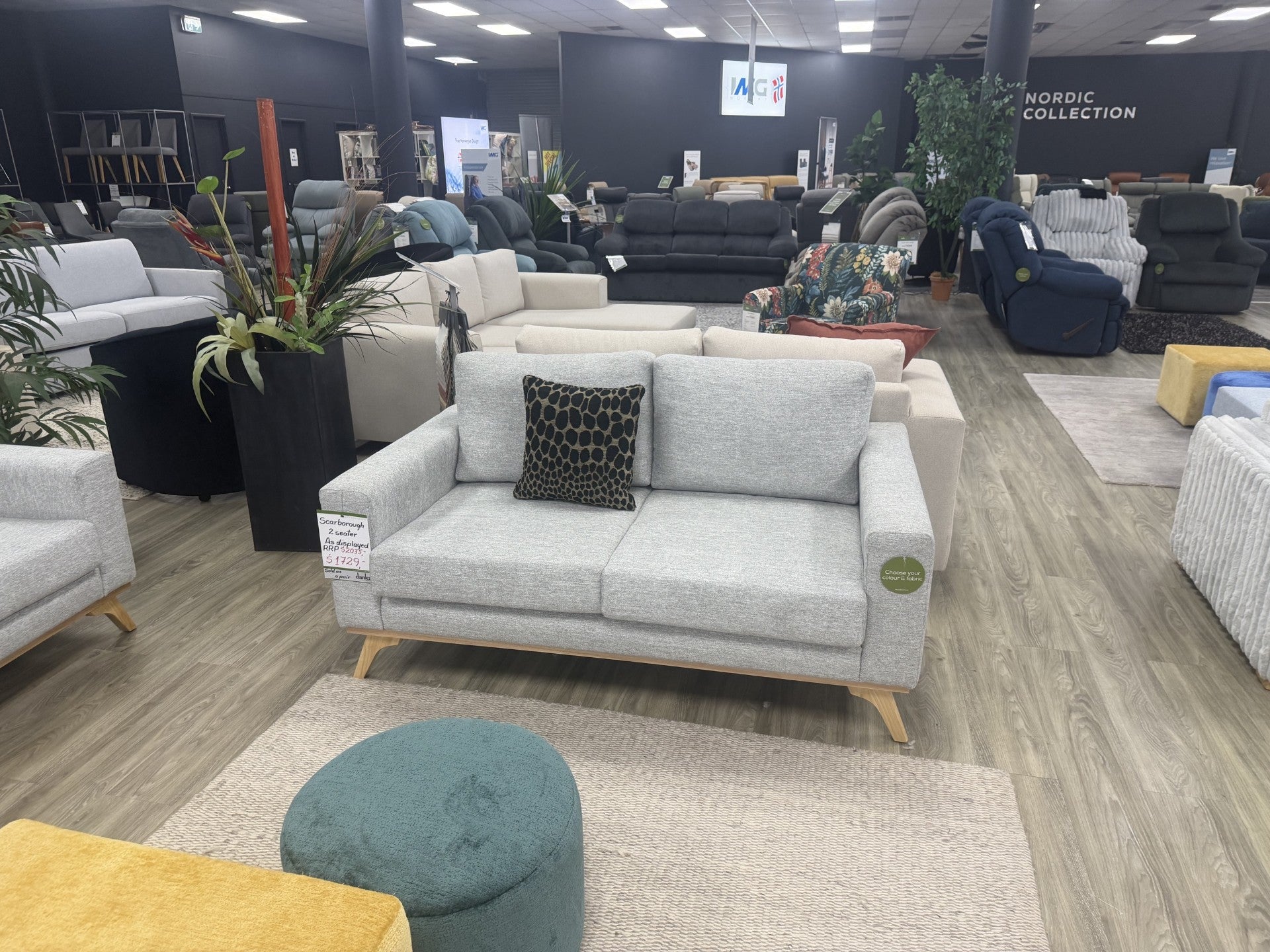 Scarborough 2 + 3 Seater (Osborne Park)