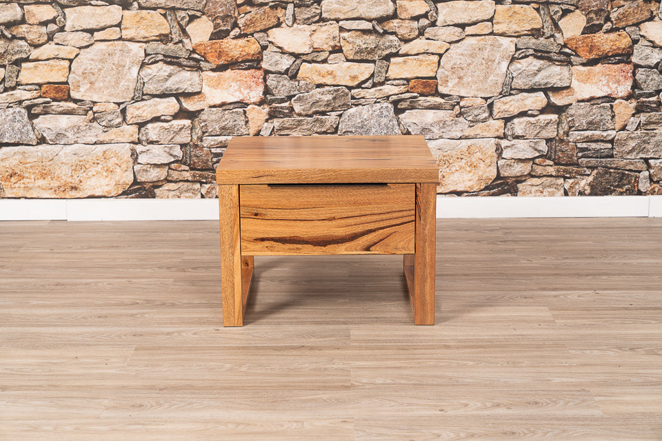 Hilton Lamp Table