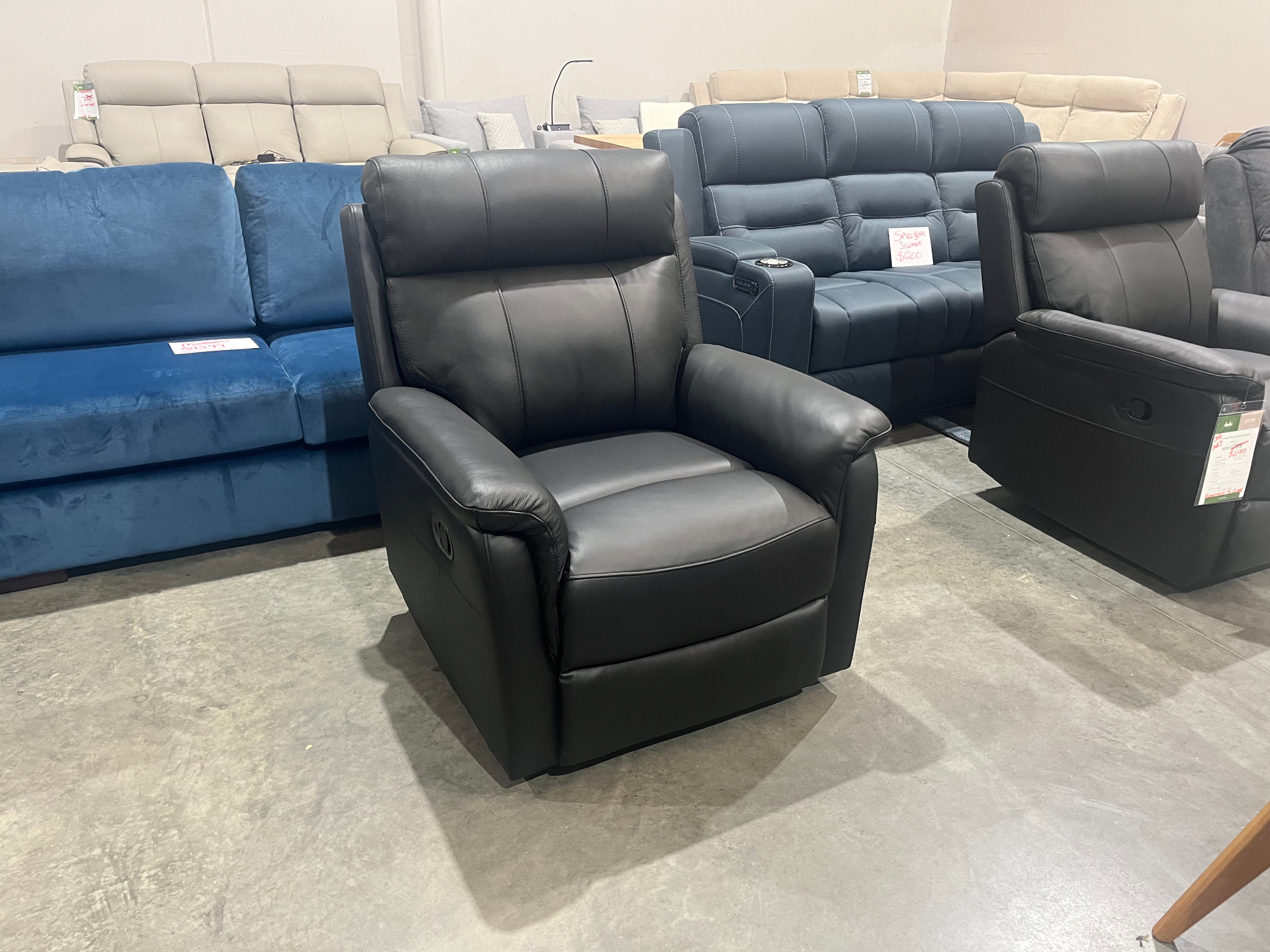 Hamilton Recliner (Port Kennedy)