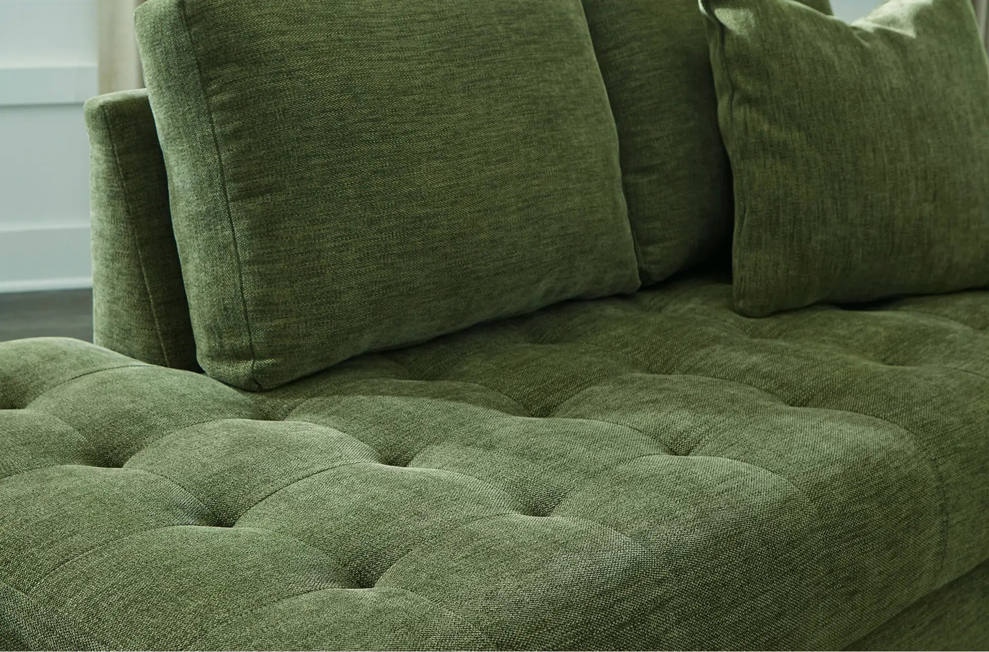Bixler Chaise Sofa