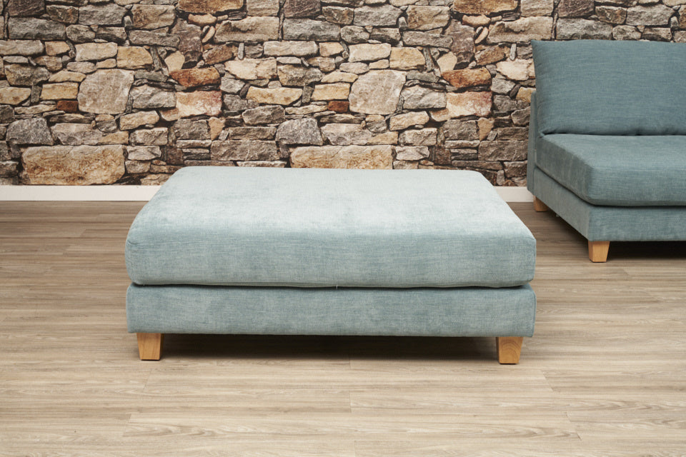 Club Med Ottoman