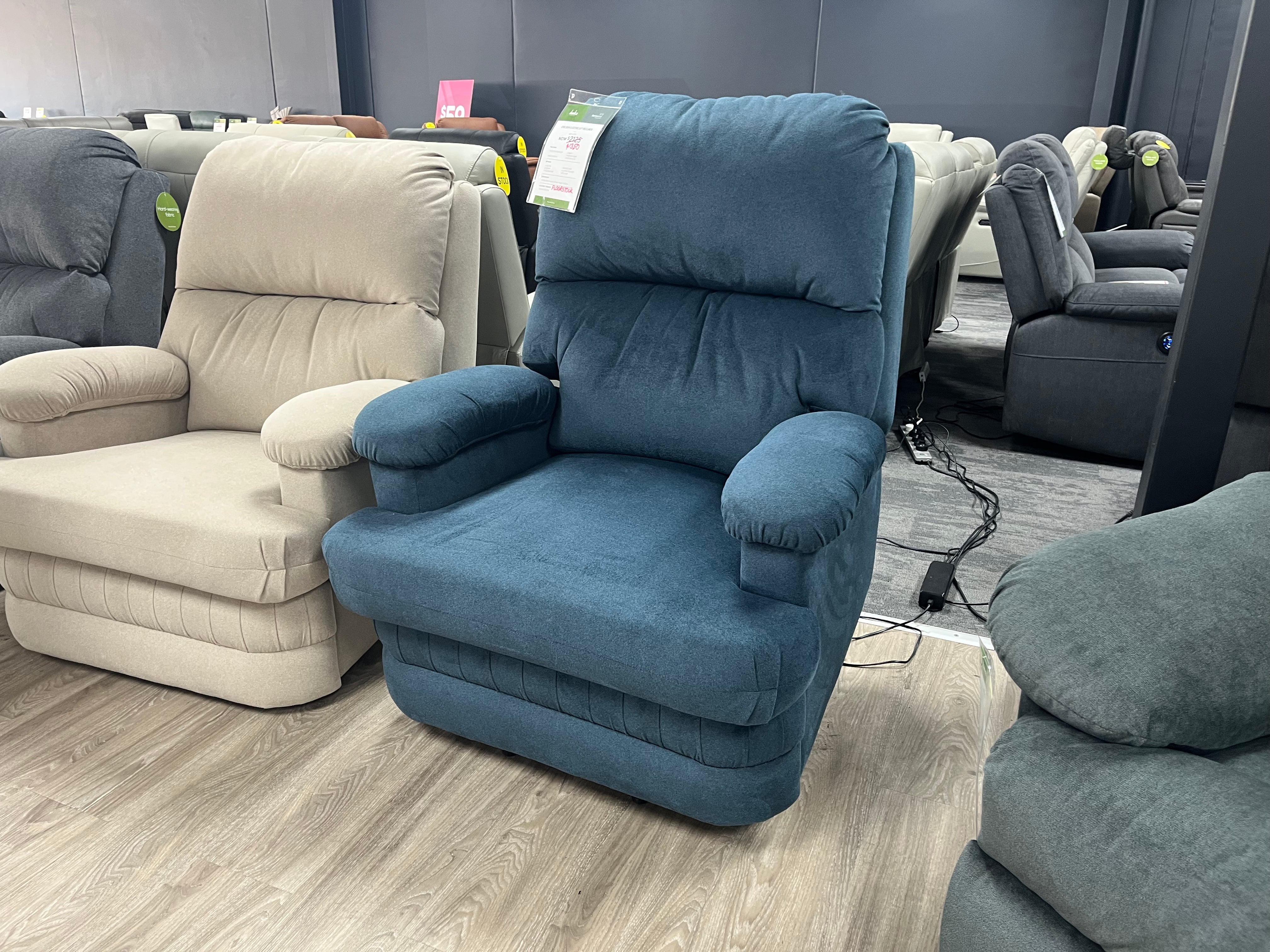 Chelsea Lift Recliner (Willeton)