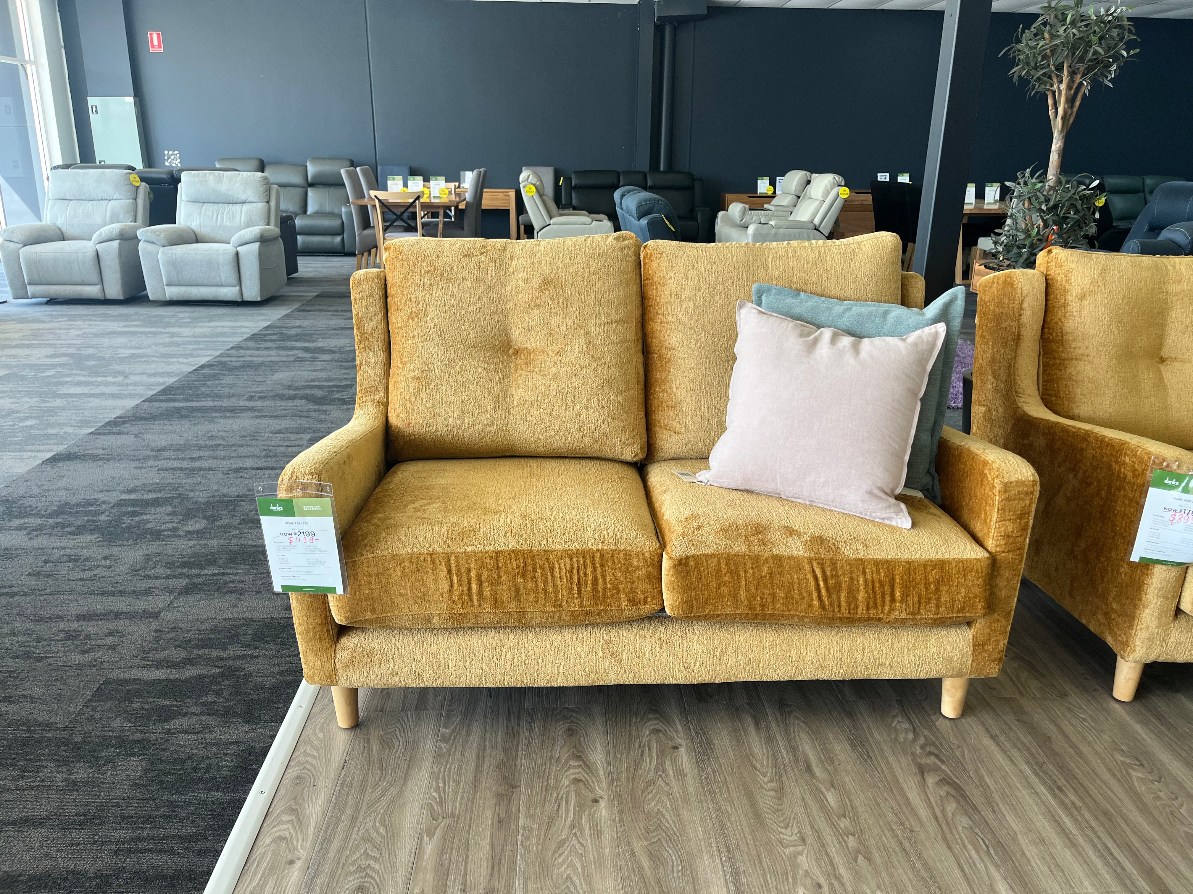 Rome 2 Seater (Willeton)