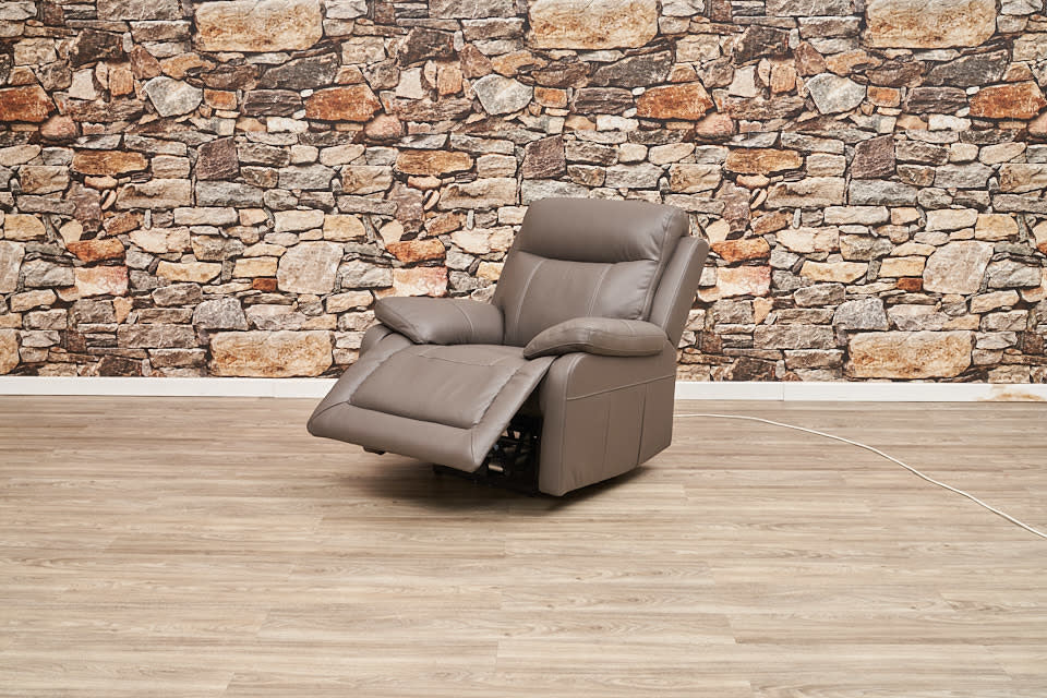 Maine Electric Recliner