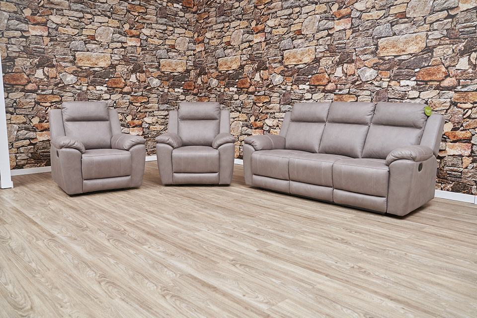 The Bentley Manual Recliner - Comfortable Chairs, Recliners & Stools ...